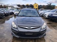 Gebraucht Hyundai i30 Style 128 PS (94 kW) 2011 Kombi