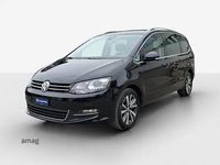 Gebraucht VW Sharan Highline 150 PS (110 kW) 2022 Deepblack perleffekt Van / Kleinbus