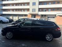 Gebraucht Peugeot 308 SW Allure 131 PS (96 kW) 2016 Kombi