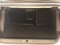 Gebraucht Citroën e-C4 Shine 100 kW (136 PS) 2023 Weiss Limousine