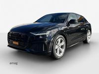 Gebraucht Audi Q8 Ambiente 286 PS (210 kW) 2022 Mythosschwarz metallic SUV