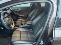 Gebraucht Mercedes GLA200 Night 156 PS (114 kW) 2018 SUV