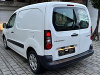 Gebraucht Peugeot Partner Active 99 PS (72 kW) 2019 Van / Kleinbus