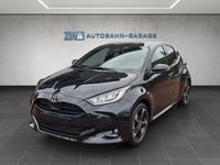 Neu Toyota Yaris Hybrid Premium 131 PS (96 kW) 2025 Schwarz Limousine