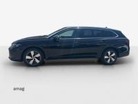 Neu VW Passat Business 150 PS (110 kW) 2025 Grenadill black metallic Kombi