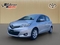 Gebraucht Toyota Yaris Sol 99 PS (72 kW) 2011 Silber Limousine