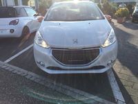 Gebraucht Peugeot 208 Roland Garros 82 PS (60 kW) 2015 Kleinwagen