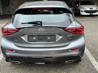 gebraucht Infiniti Q30 2.2d Premium Tech DCT AWD