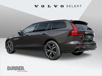 gebraucht Volvo V60 2.0 B4 Plus Dark
