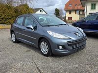 Gebraucht Peugeot 207 Active 95 PS (69 kW) 2011