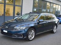 Gebraucht VW Passat GTE 217 PS (159 kW) 2025 Blau Kombi