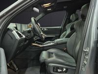 Gebraucht BMW X7 M Sport 530 PS (389 kW) 2024 Grau SUV