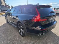 Gebraucht Volvo V60 CC 197 PS (144 kW) 2022 Kombi