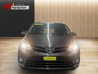 Gebraucht Toyota Verso Trend 147 PS (108 kW) 2015 Van / Kleinbus