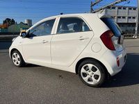 Gebraucht Kia Picanto 69 PS (50 kW) 2012 Weiss Kleinwagen
