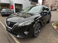 gebraucht Nissan Qashqai 1.3 DIG-T 158 Tekna 4x4