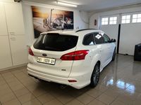 gebraucht Ford Focus 1.5 SCTi ST Line Automatic