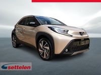 Neu Toyota Aygo X Style 72 PS (52 kW) 2025 Beige SUV