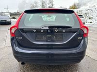 gebraucht Volvo V60 D2 Kinetic Geartronic