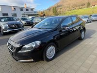 Gebraucht Volvo V40 115 PS (84 kW) 2012 Kleinwagen