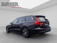 Gebraucht Volvo V60 Core 197 PS (144 kW) 2022 Kombi