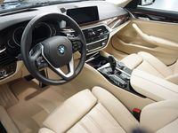 gebraucht BMW 520 d 48V Luxury