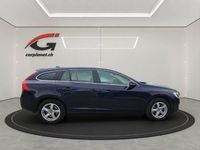Gebraucht Volvo V60 Summum 190 PS (139 kW) 2017 Blau Kombi