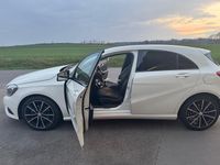 Gebraucht Mercedes A180 Style 122 PS (89 kW) 2013