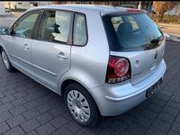 Gebraucht VW Polo 64 PS (47 kW) 2005 Kleinwagen
