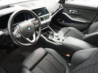 gebraucht BMW 330e Sport Line