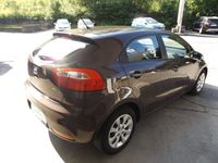 gebraucht Kia Rio 1.4 CVVT Trend