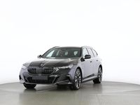 Neu BMW 550e Comfort Edition 489 PS (359 kW) 2025 Grau Kombi