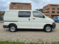 gebraucht Toyota HiAce Kombi 2.5 D-4D 3 P.