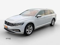 Gebraucht VW Passat Elegance 200 PS (147 kW) 2023 Gletscherweiss metallic Kombi