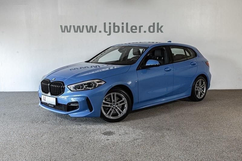 Blåmetal Brugt 2020 BMW 118 M Sport Hatchback | 239.800 kr. (Lidt for dyr) - Billede 1/4