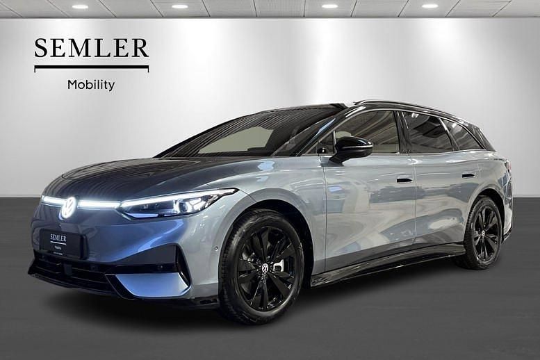 Lysblåmetal Brugt 2025 VW ID.7 Style Stationcar | 469.900 kr. (Lidt for dyr) - Billede 1/4