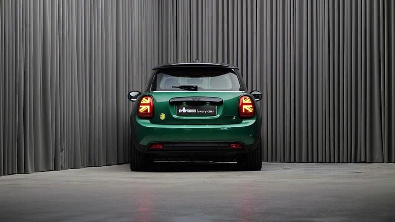 Brugt Mini Cooper SE Collection 135 kW (184 HK) 2022 Grønmetal Hatchback