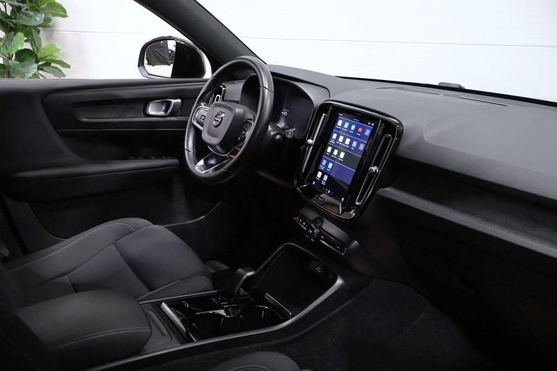 Brugt Volvo XC40 Core 169 kW (231 HK) 2022 Blåmetal SUV