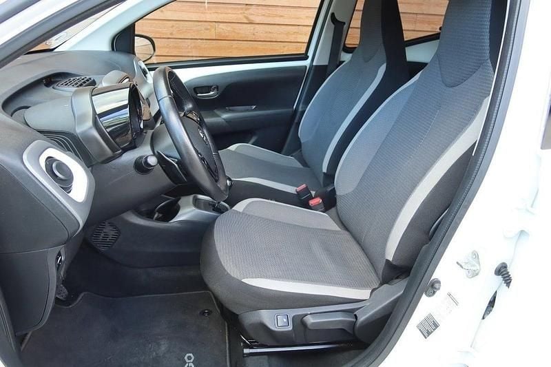 Brugt Toyota Aygo x-sky 72 HK (52 kW) 2021 Hvid Hatchback