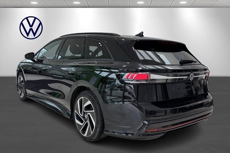 Brugt VW ID.7 Style 210 kW (286 HK) 2025 Sortmetal Stationcar