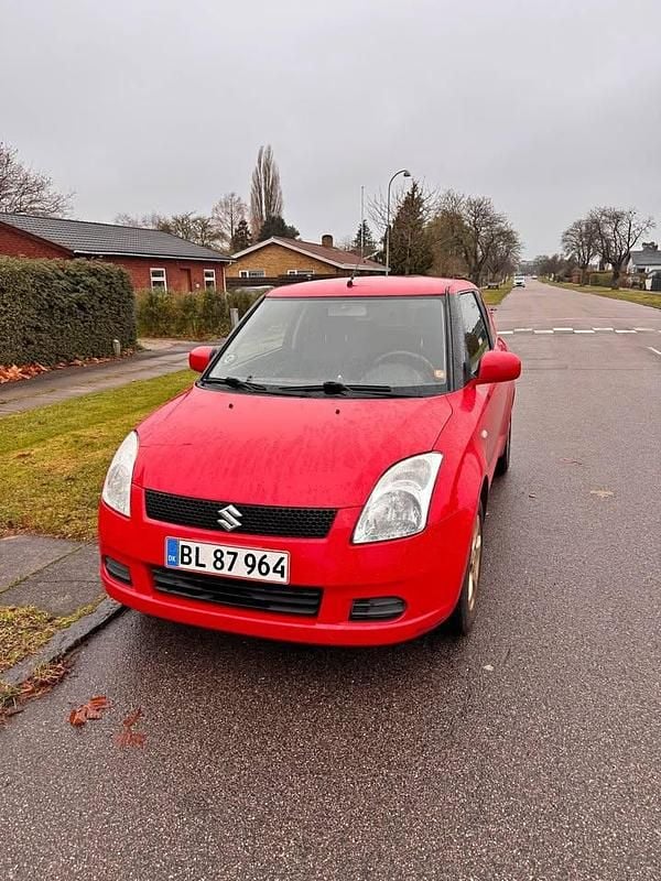 Brugt 2007 Suzuki Swift Hatchback | 17.500 kr. (Super pris) - Billede 1/4