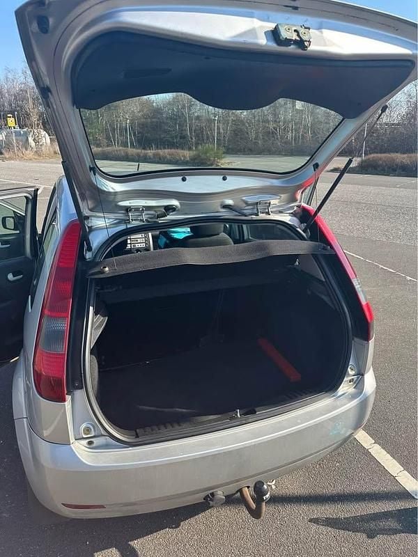 Brugt Ford Fiesta 2004 Hatchback