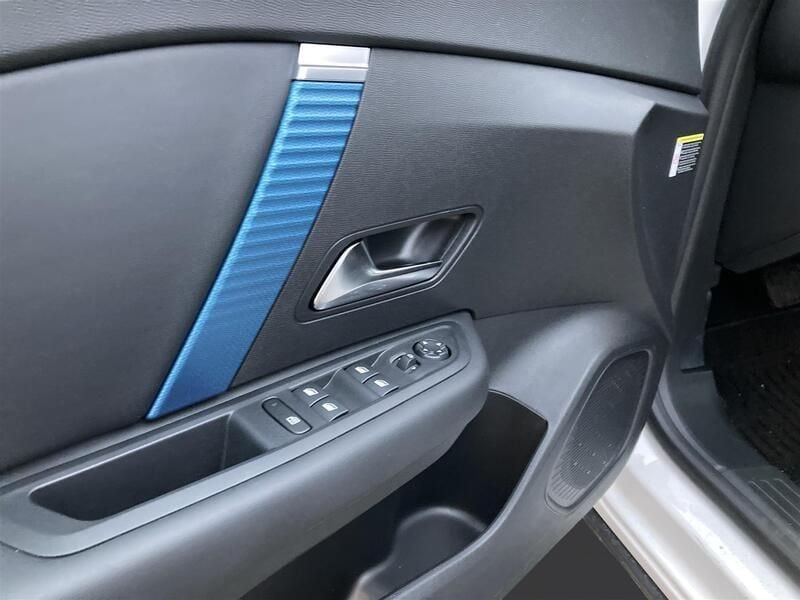 Brugt Citroën e-C4 Live 100 kW (136 HK) 2022 Hvid banquise Hatchback