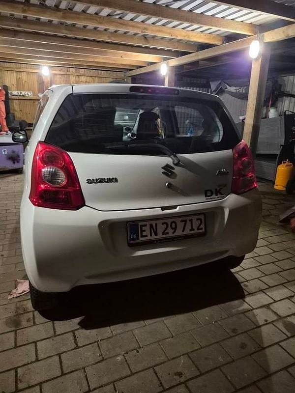 Brugt Suzuki Alto 68 HK (50 kW) 2013 Hvid Hatchback