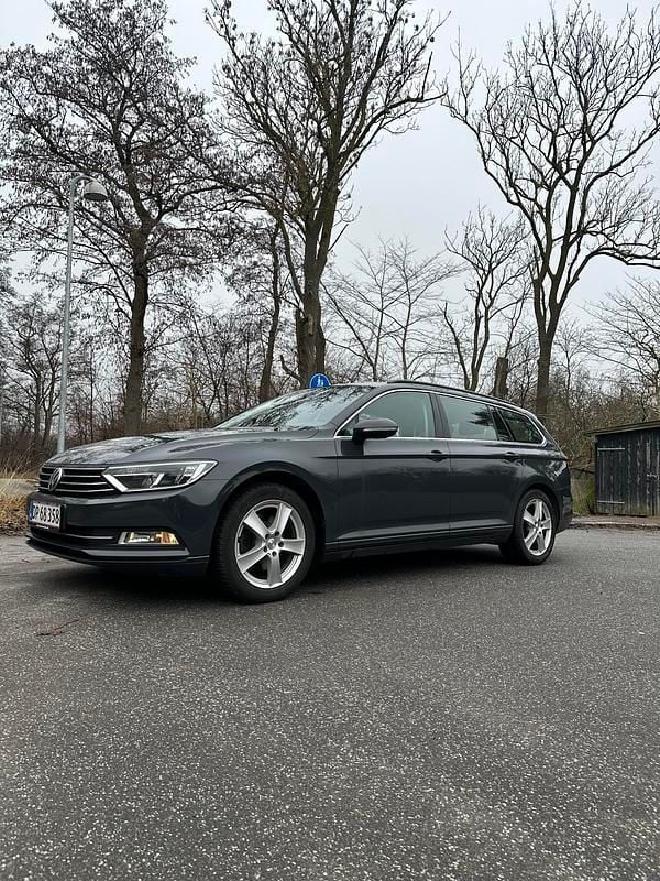 Grå Brugt 2016 VW Passat Comfortline Premium Stationcar | 150.600 kr. (God pris) - Billede 1/14