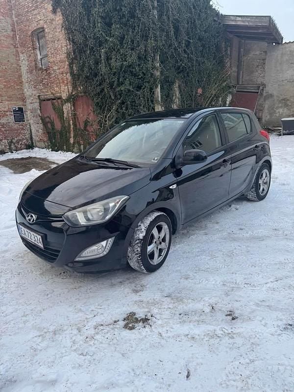 Brugt Hyundai i20 85 HK (62 kW) 2013 Sort Hatchback