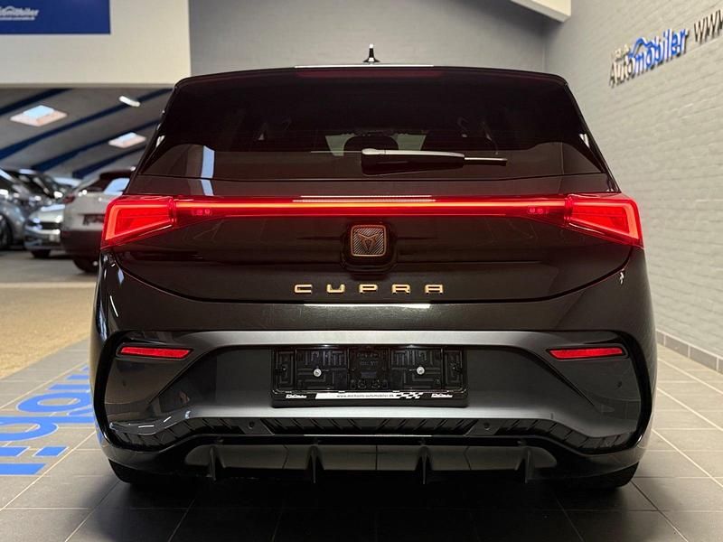 Brugt Cupra Born e-Boost 169 kW (231 HK) 2024 Sortmetal Hatchback