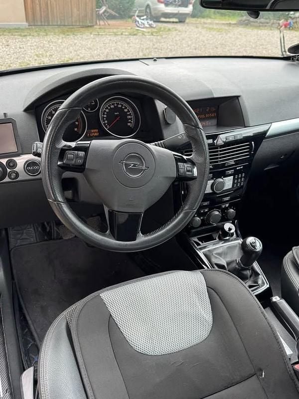 Brugt Opel Astra Cabriolet 200 HK (147 kW) 2008 Cabriolet