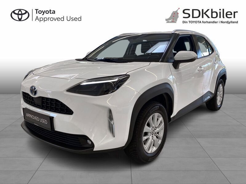 Pure white Brugt 2022 Toyota Yaris Cross Comfort SUV | 219.900 kr. (Fair pris) - Billede 1/4