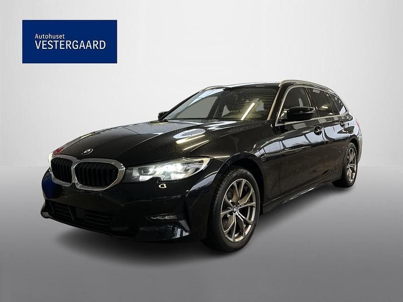 Sort Brugt 2020 BMW 320 Stationcar | 272.795 kr. (Fair pris) - Billede 1/4